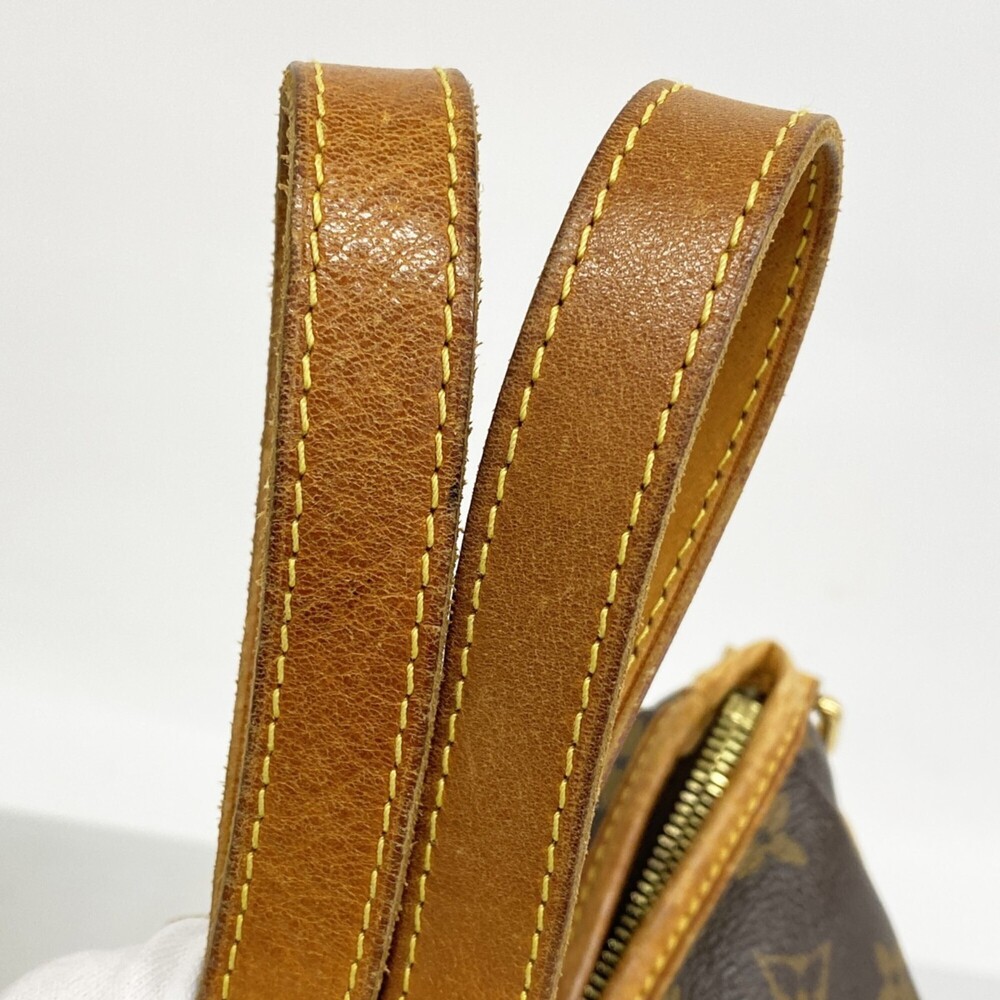 LOUIS VUITTON Brown Monogram Tote Bag - Picture 9 of 15